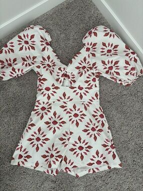 ❤️ Never A Wallflower Puff Sleeve Romper – Red Shell Print